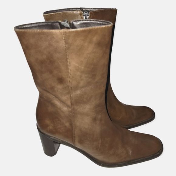Banana Republic Shoes - Banana Republuc Women's Brown Leather Boots Size 7